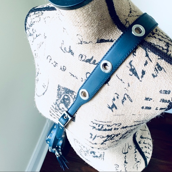 LUANA ITALIAN LEATHER Wide strap shoulder Bag - Picture 6 of 8